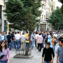 beyogluistiklalstreet_small.jpg